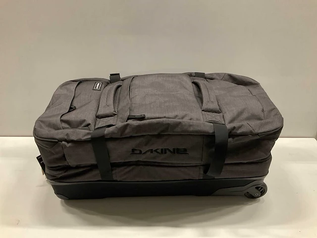 Dakine split stroller 85l carbon - afbeelding 2 van  3