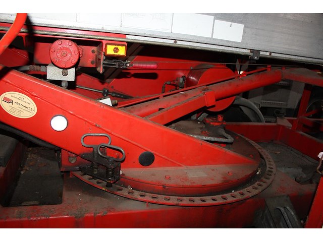 Daklift teupen apollo 26vh/hk met kenteken wg-xn-15. maximale draaglast 200 kg. maximale lengte vermoedelij... - afbeelding 6 van  9