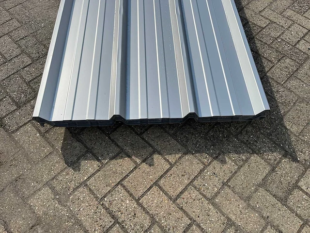 Dakmateriaal 600x106cm 30x - 190m2 - afbeelding 3 van  4