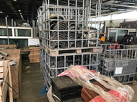 Dakpannen en vorsten (47x) - afbeelding 3 van  21