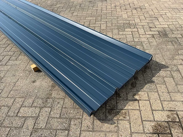 Dakplaten 600x106cm 50x - 318m2 - afbeelding 1 van  4