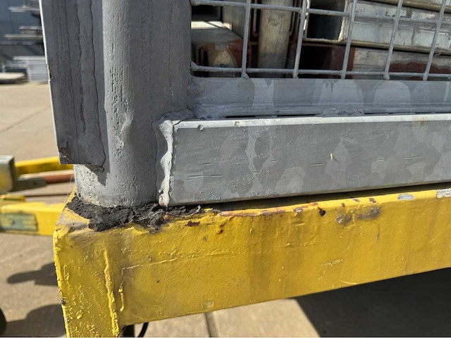 Dakrand beveiliging en aanhanger (198 mtr) - afbeelding 18 van  25