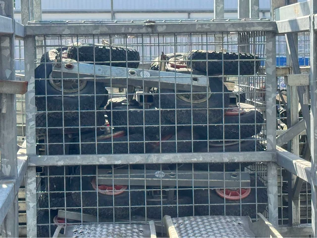 Dakrand beveiliging met hijsbok en aanhanger (198 mtr) - afbeelding 2 van  25
