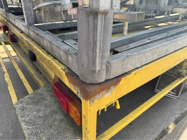 Dakrand beveiliging met hijsbok en aanhanger (198 mtr) - afbeelding 14 van  25
