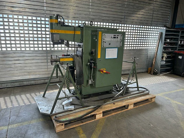 Dalex-werke - pms 14-4, 100 kva - puntlasmachine - afbeelding 1 van  9