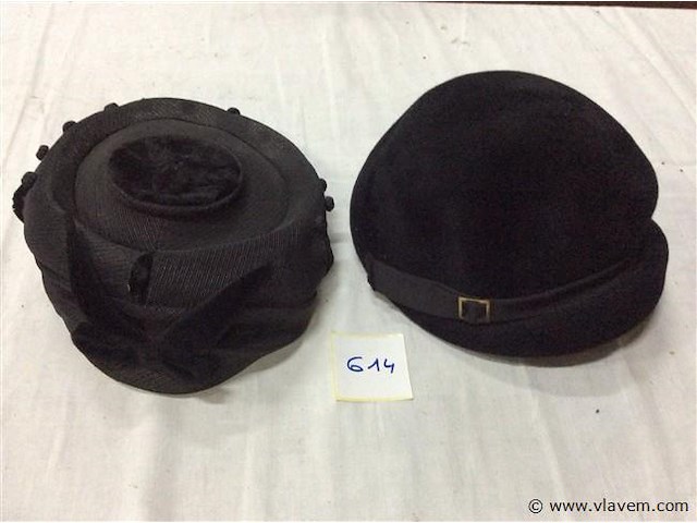 Dames hoedjes 2stuks - afbeelding 1 van  3