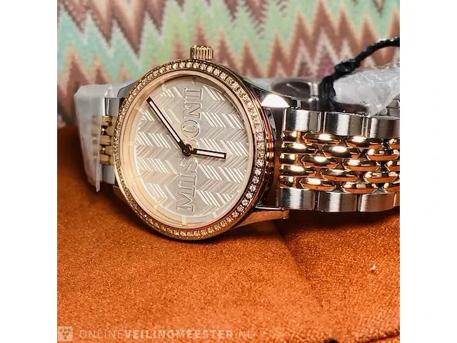 Dames horloge - missoni 60 diamanten 0.33 carat prijs €1900,00 - afbeelding 4 van  8