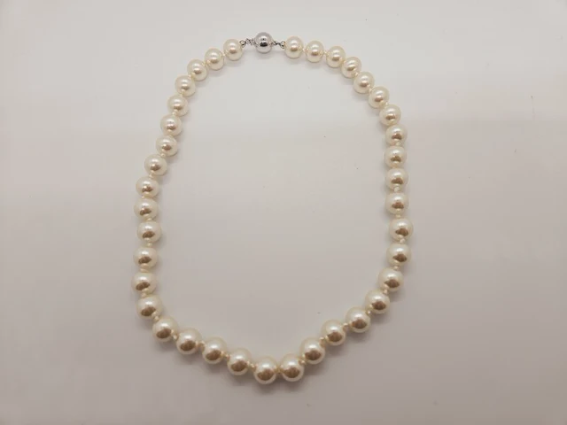 Dames parelsnoer collier - met echte japanse parels - anna valerie adolf - afbeelding 2 van  4