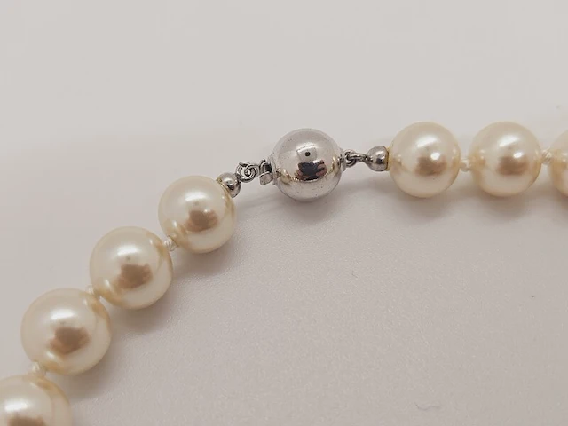 Dames parelsnoer collier - met echte japanse parels - anna valerie adolf - afbeelding 4 van  4