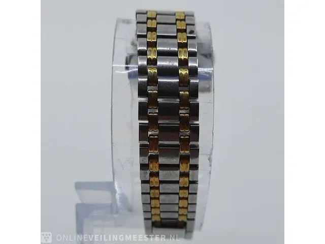 Dames polshorloge gucci, 9000l - afbeelding 8 van  13