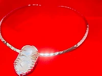 Dames zilveren juweliers collier - kollosale 35mm grote natuurlijke parel - afbeelding 2 van  9