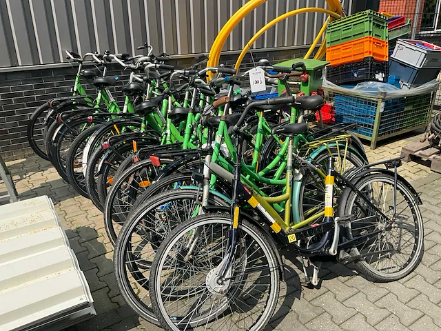 Damesfiets (16x) - afbeelding 3 van  3