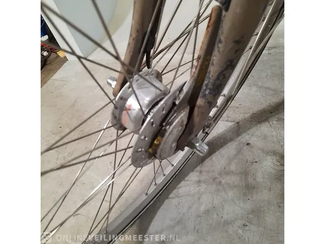 Damesfiets batavus, green parks - afbeelding 16 van  17