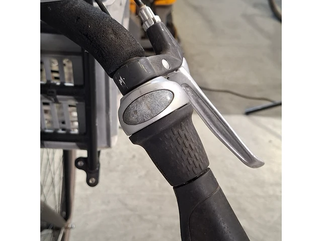 Damesfiets, cortina, roots utility bicycle - afbeelding 15 van  15
