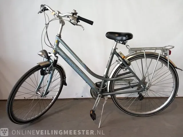Damesfiets giant, escaper, lichtblauw - afbeelding 1 van  16