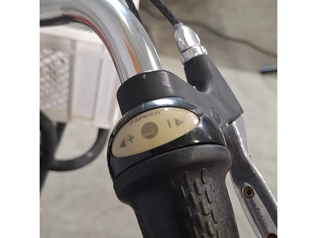 Damesfiets, giant, triple x - afbeelding 12 van  13