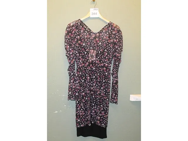 Damesjurk aaiko maat xs. adviesverkoopprijs € 119,95 - afbeelding 2 van  4