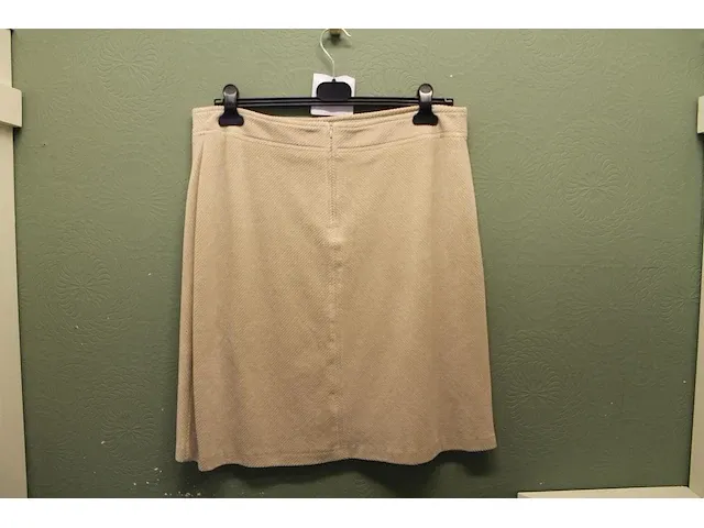 Damesrok josephine & co maat 44. adviesverkoopprijs € 109,90 - afbeelding 2 van  3