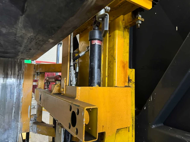 Dan conveyor pallet doorlaat unit met rollenbaan - afbeelding 5 van  20