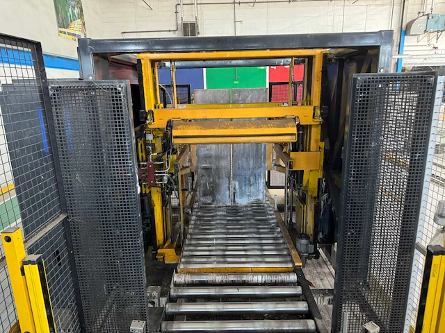 Dan conveyor pallet doorlaat unit met rollenbaan - afbeelding 20 van  20