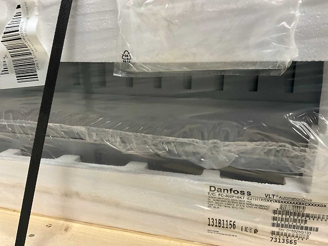Danfoss 131b1156 frequentieregelaar fc-320p18kt 18.5kw - afbeelding 5 van  6