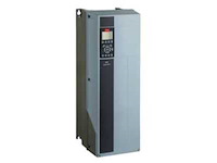 Danfoss 131b1156 frequentieregelaar fc-320p18kt 18.5kw - afbeelding 1 van  5