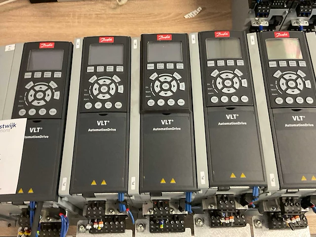 Danfoss fc-302p1k5t5e20 frequentieregelaar (8x) - afbeelding 5 van  6