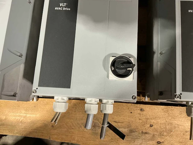 Danfoss frequentieregelaar (2x) - afbeelding 3 van  8