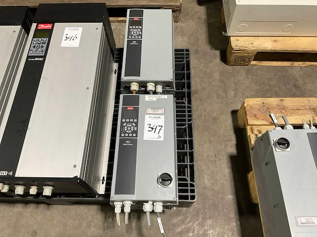 Danfoss frequentieregelaar (2x) - afbeelding 1 van  2
