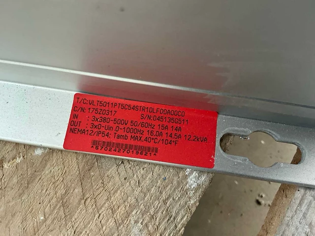 Danfoss frequentieregelaar met schakelkast - afbeelding 2 van  10
