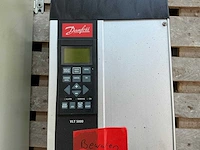 Danfoss frequentieregelaar met schakelkast - afbeelding 6 van  10