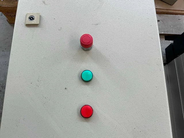 Danfoss frequentieregelaar met schakelkast - afbeelding 7 van  10