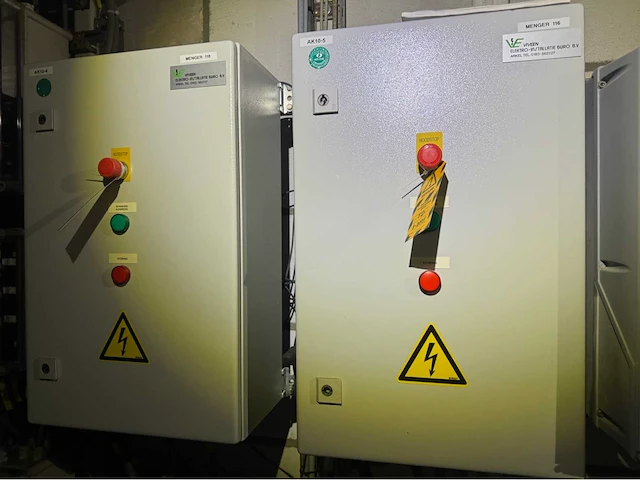 Danfoss frequentieregelaar set met schakelkast (2x) - afbeelding 15 van  16