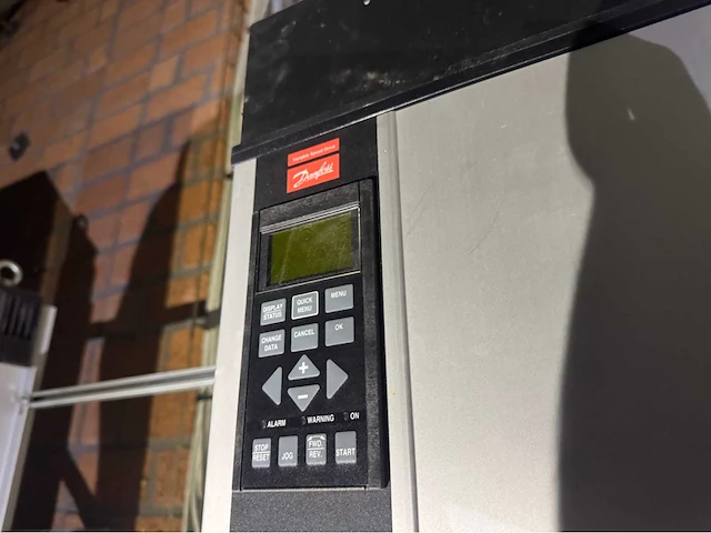Danfoss frequentieregelaars set met schakelkast - afbeelding 10 van  13