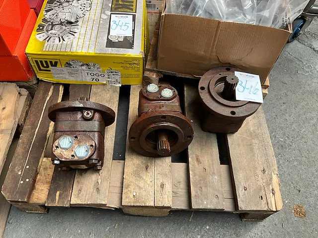 Danfoss hydraulic motor (3x) - afbeelding 1 van  4