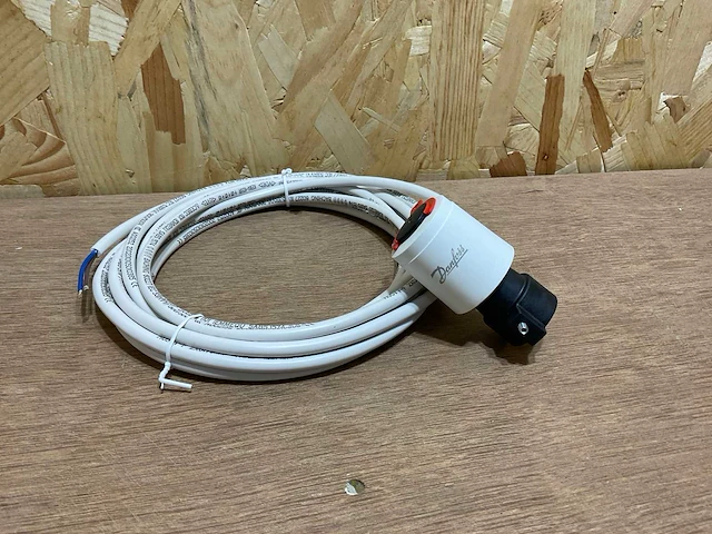 Danfoss twa-a 24v nc thermische motoren (5x) - afbeelding 5 van  8