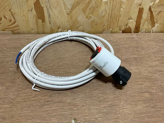 Danfoss twa-a 24v nc thermische motoren (5x) - afbeelding 6 van  8