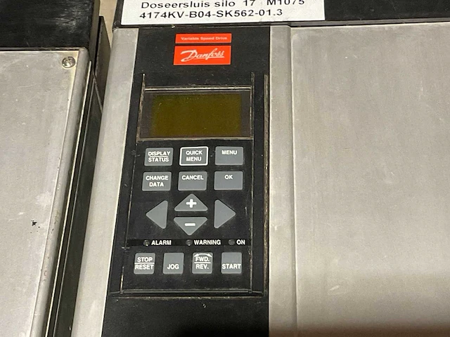 Danfoss vlt 5003pt5c54str3dlf00a00 frequentieregelaar (3x) - afbeelding 2 van  3