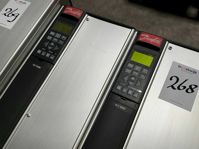 Danfoss vlt5000 frequentieregelaar 43,8kva (2x) - afbeelding 3 van  5