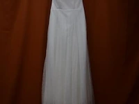Daria karlozi trouwjurk, strapless - model 08023-00-12 - maat 40