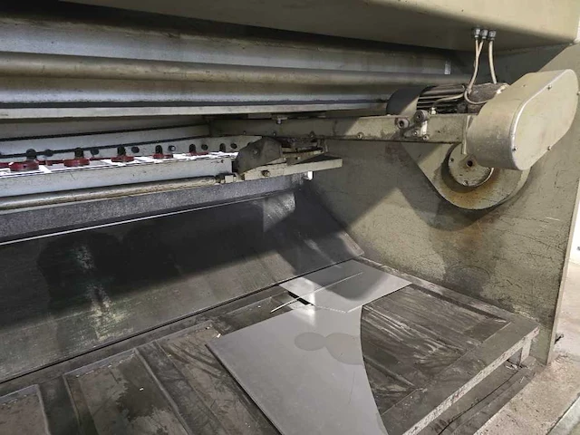 Darley - 1987 - gs 4100 x 16 - guillotineschaar - afbeelding 11 van  13