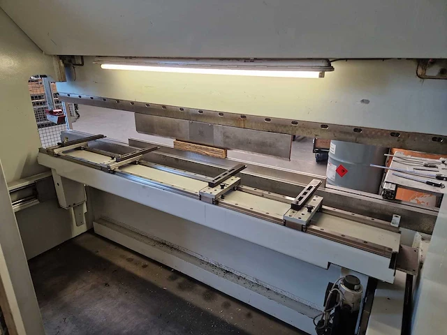 Darley - 2004 - ehp ls 130 31 25 cl - cnc kantbank - afbeelding 4 van  4