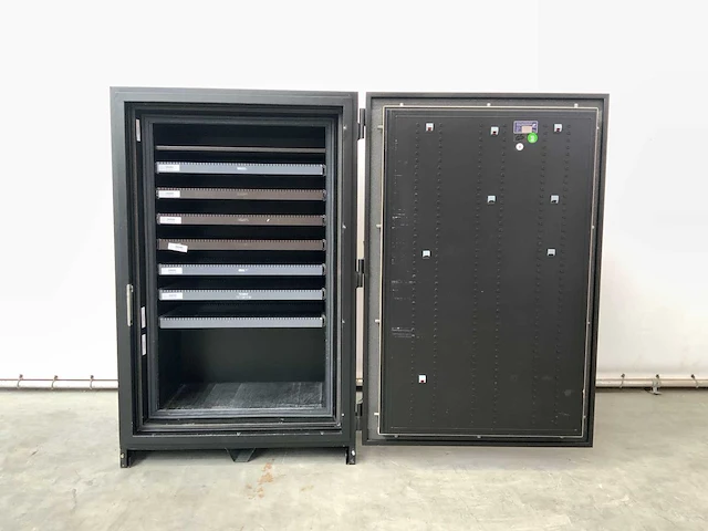 Datasafe lampertz s15 brandwerende kluis - afbeelding 8 van  13