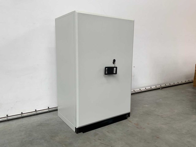 Datasafe lampertz s15 brandwerende kluis - afbeelding 1 van  16