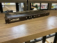 Dateq spl 2 limiter en equalizer - afbeelding 5 van  11