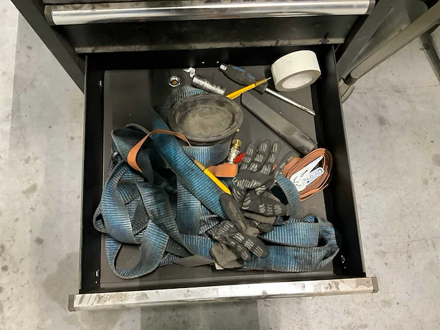 Datona werkbank met inhoud - afbeelding 3 van  26