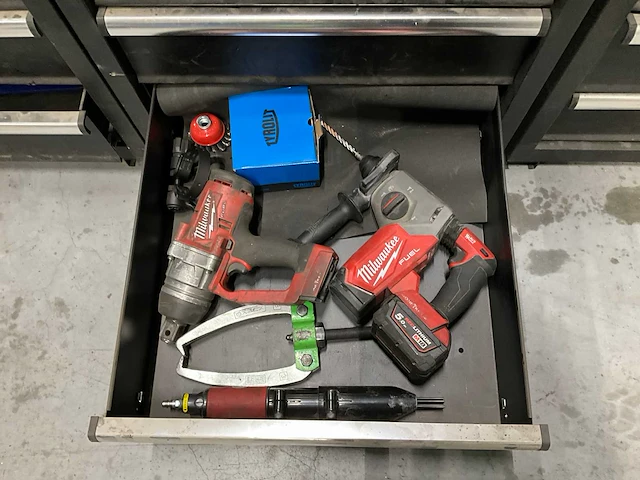 Datona werkbank met inhoud - afbeelding 13 van  26