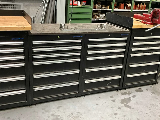 Datona werkbank met inhoud - afbeelding 21 van  26