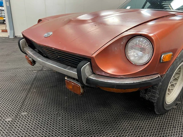 Datsun - 240z - oldtimer - 1970 - afbeelding 11 van  48