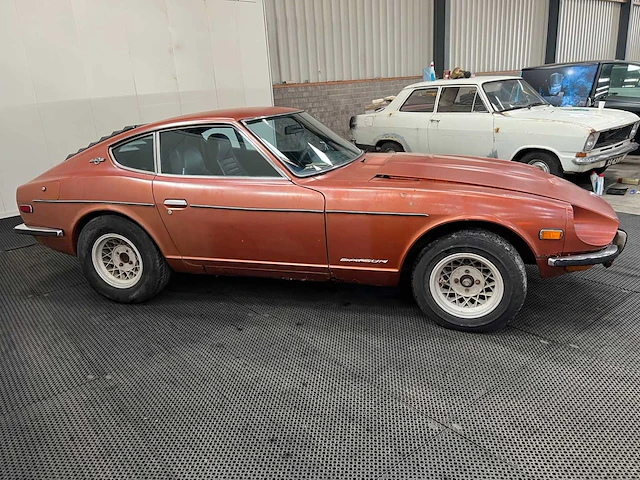 Datsun - 240z - oldtimer - 1970 - afbeelding 5 van  48